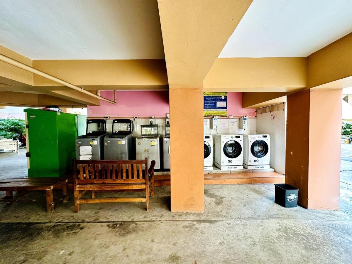 Wisdom Burg Bangsaen, Pool, Gym Ban Rong Khoei Exterior foto