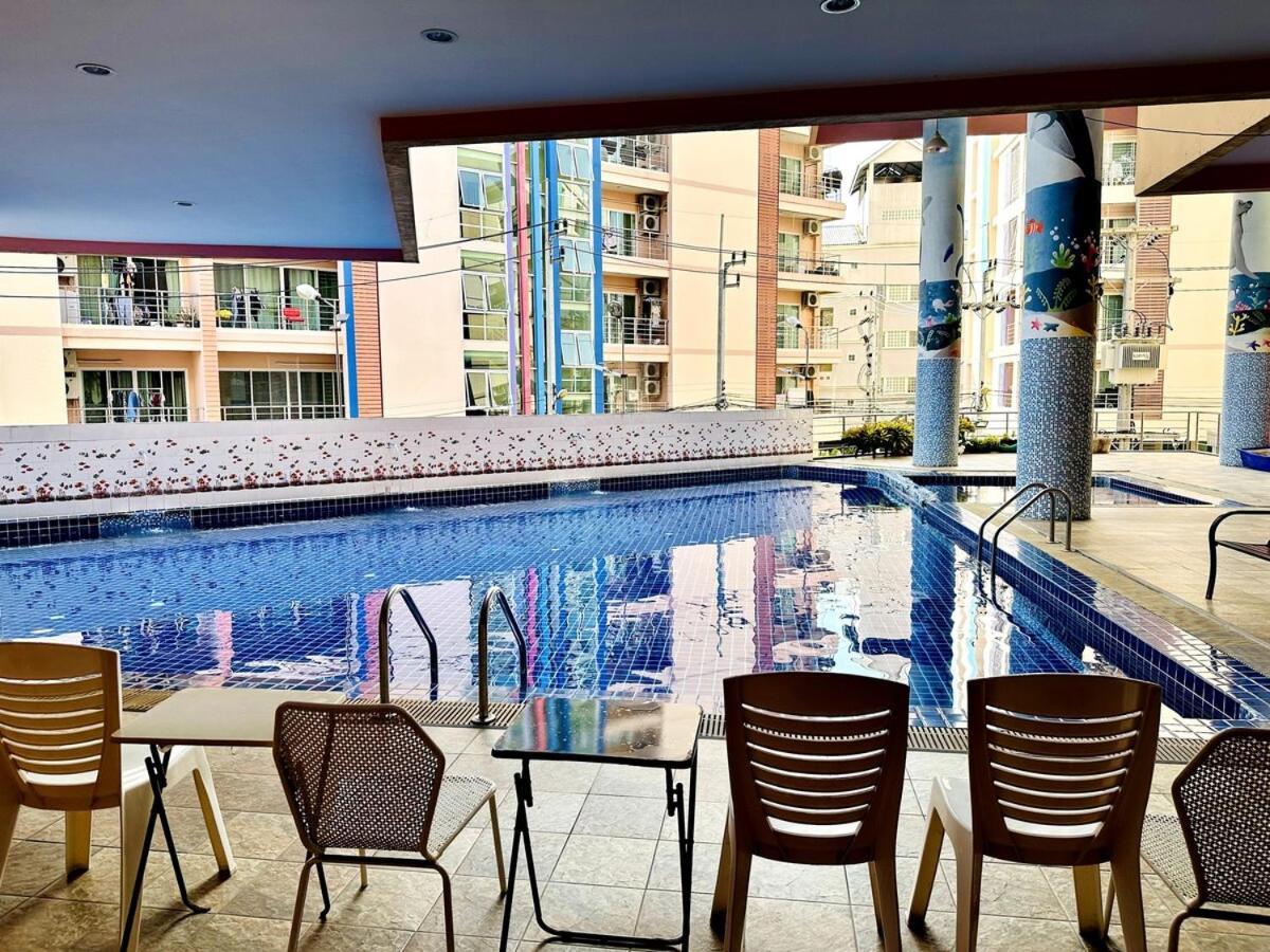 Wisdom Burg Bangsaen, Pool, Gym Ban Rong Khoei Exterior foto