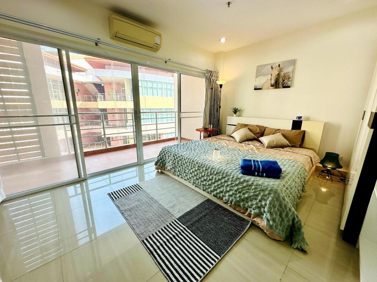 Wisdom Burg Bangsaen, Pool, Gym Ban Rong Khoei Exterior foto
