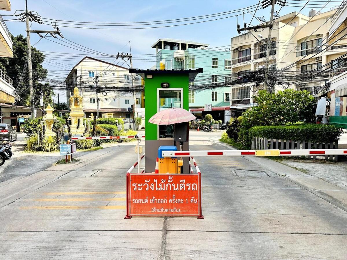 Wisdom Burg Bangsaen, Pool, Gym Ban Rong Khoei Exterior foto