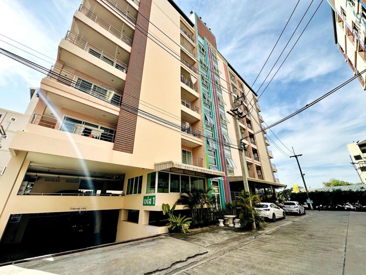 Wisdom Burg Bangsaen, Pool, Gym Ban Rong Khoei Exterior foto